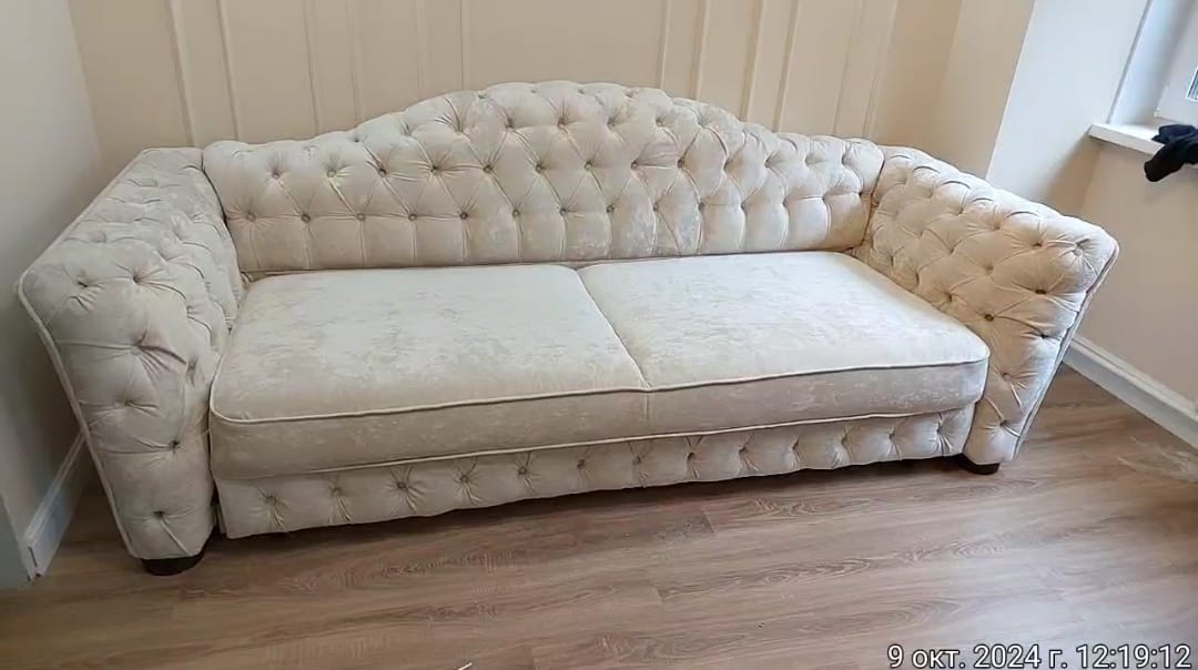 Обивка дивана. Козьмодемьянск